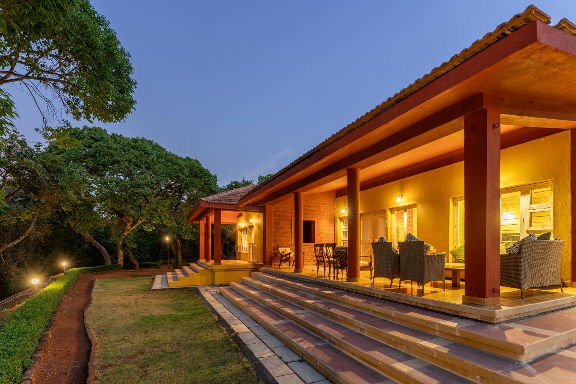 Mahābaleshwar Saffronstays Garnet House מראה חיצוני תמונה